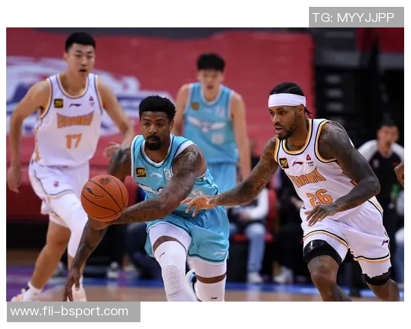 “三外援”轮番统治比赛,这样的山东队的确令人胆寒 “三外援”轮番统治比赛,这样的山东队的确令人胆寒