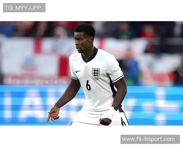 拜仁承认利物浦在格伊争夺战中领先——转折点背后的真相与未来布局 拜仁承认利物浦在格伊争夺战中领先——转折点背后的真相与未来布局