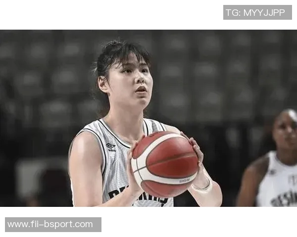 李月汝归来独木难支!中国女篮热身再败:仅2胜10负 李月汝归来独木难支!中国女篮热身再败:仅2胜10负